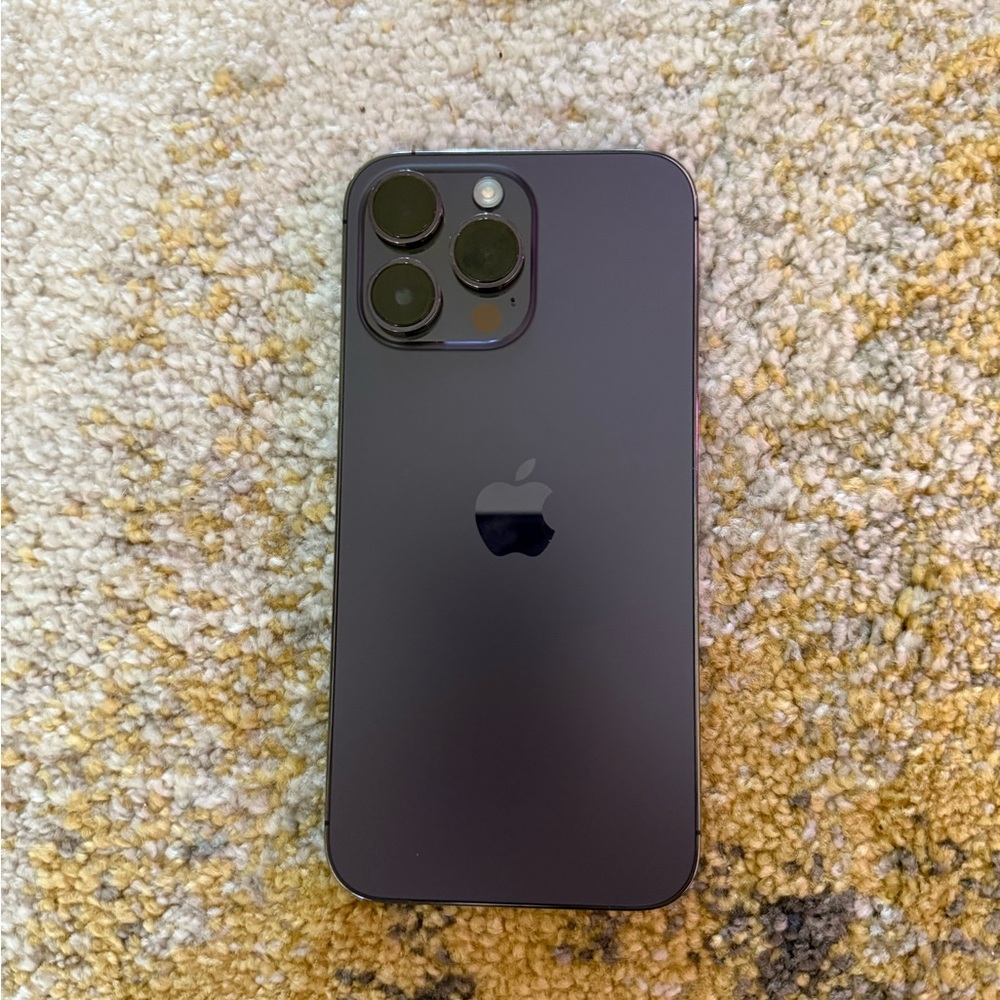 iPhone 14 Pro Max unlocked deep purple